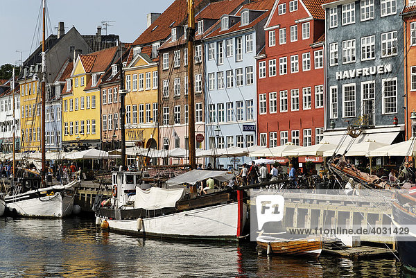 Hafen  Nyhavn  Kopenhagen  Dänemark  Europa