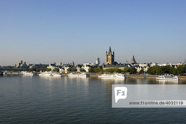 Ansicht auf Köln von Deutz  Köln  Nordrhein-Westfalen  Deutschland  Europa