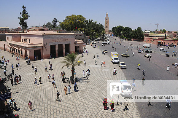 Djemma el-Fna Square  Imposter Square or Square of the Hanged  in front of the Koutoubiya Mosque  Marrekesh  Morocco  Africa