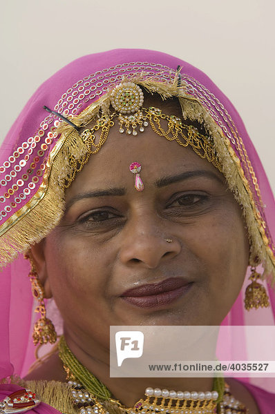 Rajputen Inderin  Jaisalmer  Thar Wüste  Rajasthan  Indien  Südasien