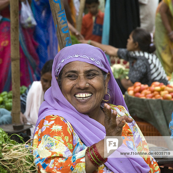 Indian woman  portrait  Udaipur market  Rajasthan  India