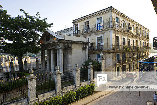 Alte Haussfassade  Havanna  Cuba  Kuba  Karibik
