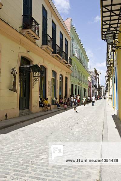 Straße  Altstadt von Havanna  Kuba  Cuba  Karibik