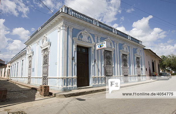 Kunstvoll verziertes altes Gebäude in Sancti-Spíritus  Provinz Sancti-Spíritus  Kuba  Cuba  Lateinamerika  Amerika