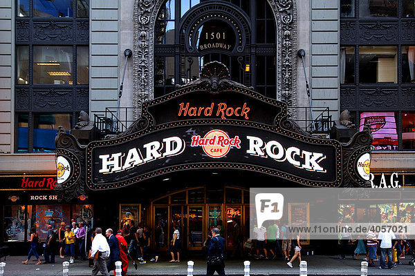 Hard Rock Café in Manhattan  New York City  USA