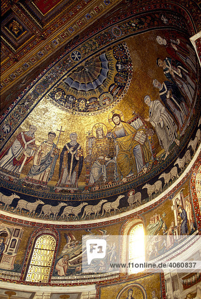Kuppel mit Goldfresken  Vatikanmuseum  Rom  Italien  Europa