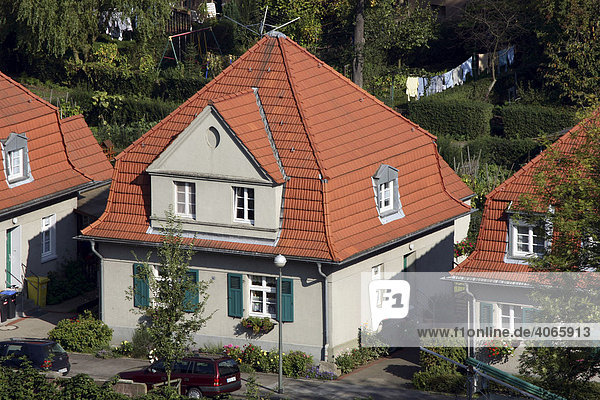 Zechenhaus in der Siedlung Schüngelberg  Gelsenkirchen  Ruhrgebiet  Nordrhein-Westfalen  Deutschland  Europa