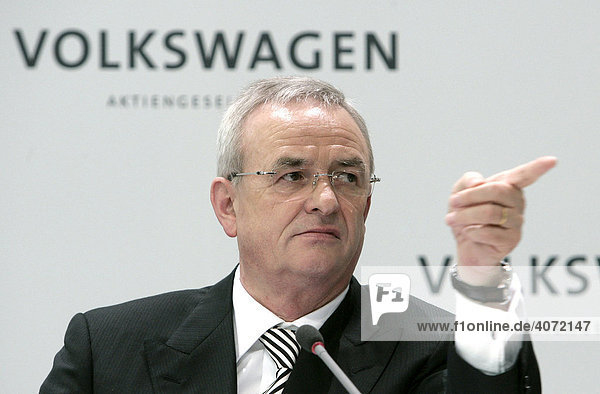 Martin Winterkorn  Vorstandsvorsitzender der Volkswagen AG  während der Bilanzpressekonferenz am 13.03.2008 in Wolfsburg  Niedersachsen  Deutschland  Europa