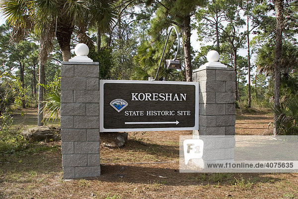 Hinweistafel am Eingang des Koreshan State Park  Historic Site  Religionsgemeinschaft  Estero  Florida  USA