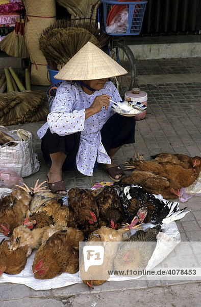 Hühner  Markt in Vietnam  Asien