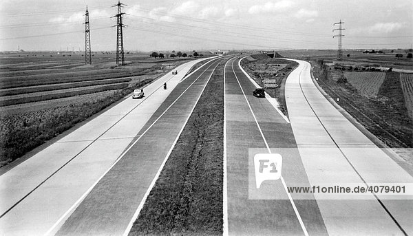 Autobahn Heidelberg-Frankfurt  Abzweigung nach Mannheim  historische Aufnahme  ca. 1940  Baden-Württemberg  Deutschland  Europa