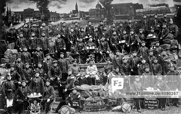 Historische Aufnahme Reservisten Soldaten ca. 1910