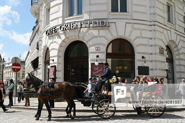 Kaffeehaus  Cafe Griensteidl  Fiaker  Pfred (Österreich  Wien)
