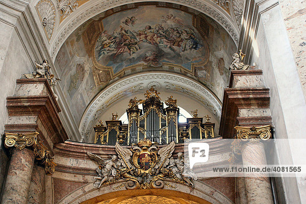 Karlskirche  Innenansicht  Orgel   Barock (Österreich  Wien)