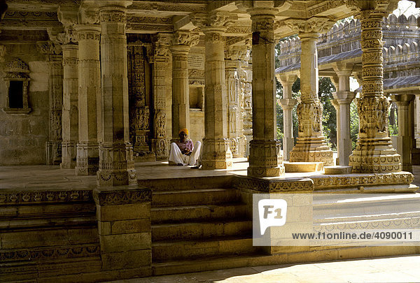 In einem Tempel im Fort von Chittorgarh  Rajasthan  Indien