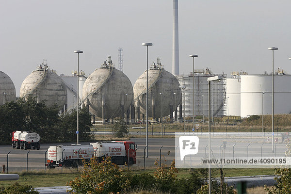 DEU  Bundesrepublik Deutschland  Wilhelmshaven  Wilhelmshavener Raffineriegesellschaft mbH  groesste Raffinerie in Europa