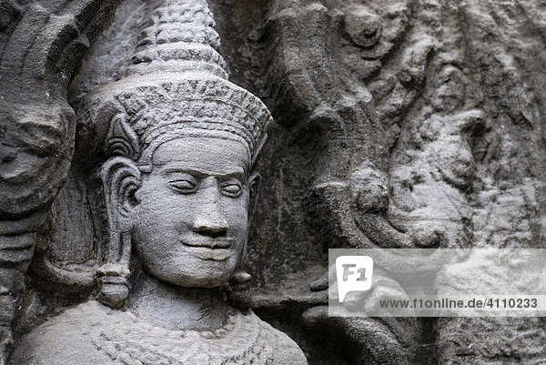 Figur  Statue  Hindu  Gottheit  Tempel Angkor Wat  Siem Reap  Kambodscha  Südostasien