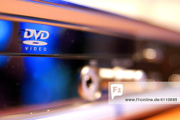 DVD Logo am Gerätegehäuse