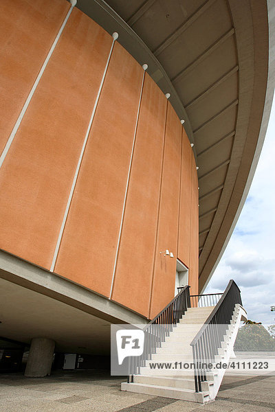 Haus der Kulturen der Welt in der Berliner Kongresshalle (Schwangere Auster)  Deutschland  Europa