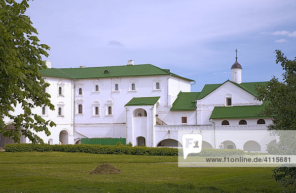 Suzdaler Kreml mit den Gemächern des Erzbischofs  Museumsstadt Suzdal  Russland