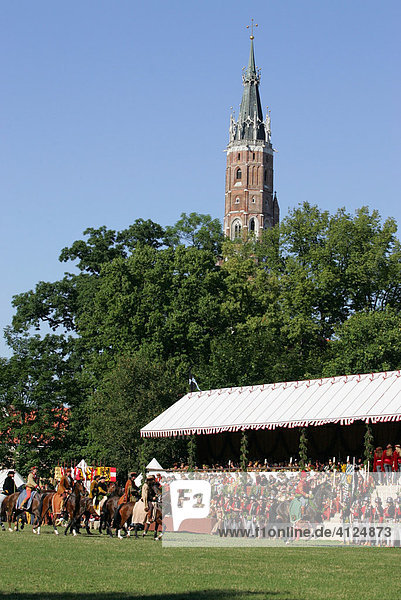 Ritterspiele während der Landshuter Hochzeit  Landshut  Niederbayern  Bayern  Deutschland  Europa