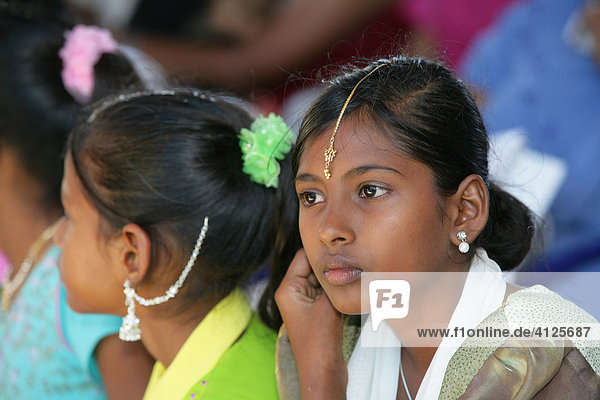 Portrait of a girl of Indian ethnicity at a Hindu Festival in Georgetown  Guyana  South Amerika