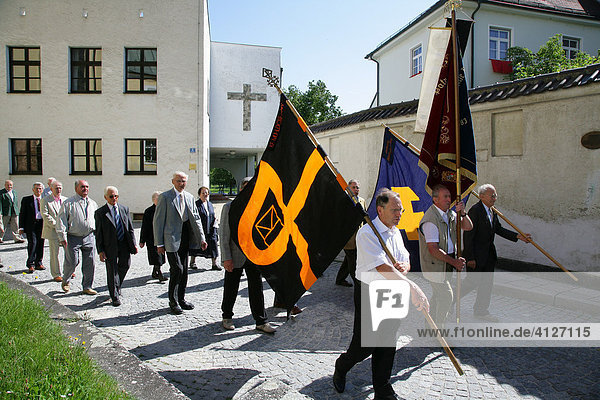 Fronleichnam-Prozession  Mühldorf am Inn  Oberbayern  Bayern  Deutschland  Europa