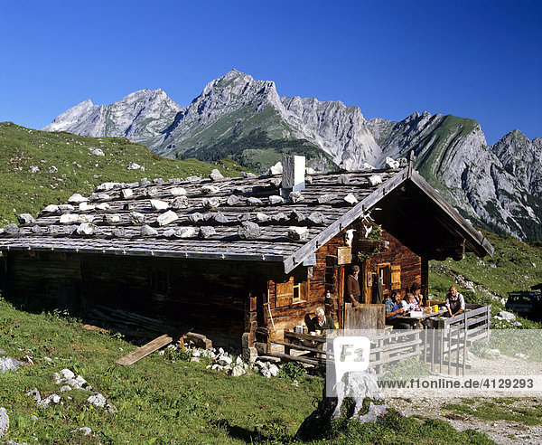 Ladizalm  Alpine hut  Karwendel  Tyrol  Austria