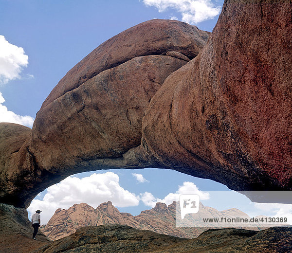 Felsbogen Arche  Pontok Gebirge  Namibia  Afrika