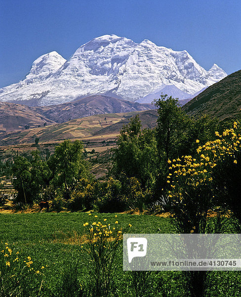 Nevado Huascaran  Cordillera Blanca  Anden  Peru  Südamerika