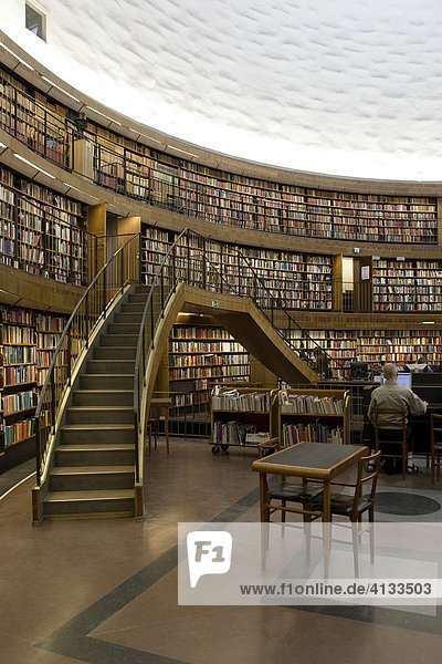 Innenansicht Stadtbibliothek  Stockholm  Schweden  Skandinavien  Europa
