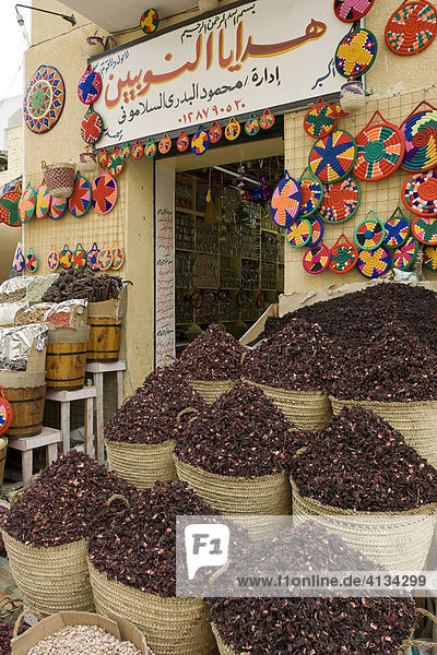 Hibiscus tea  Sharia as-Souq  Bazar  Aswan or Assuan  Nile Valley  Egypt  Africa