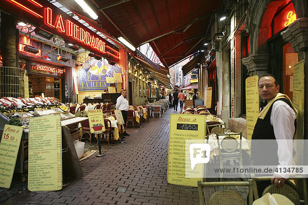 Restaurantmeile Rue des Bouchers  Fisch und Krustentier Spezialitätenrestaurants  Brüssel  Belgien