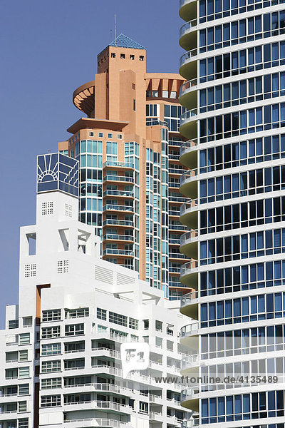 Moderne Apartmenthochhäuser am South Beach  Miami Beach  Florida  USA