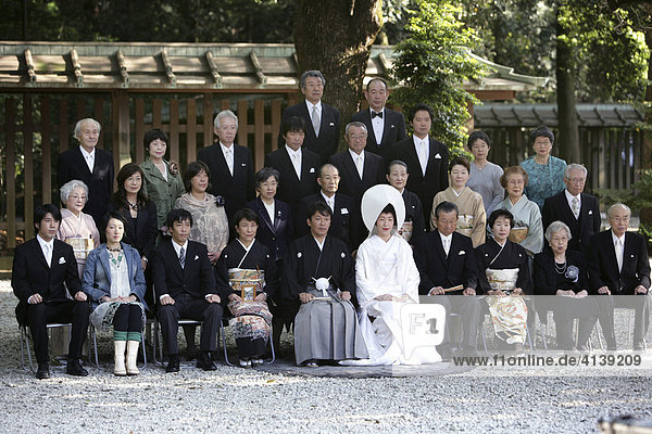 Shinto wedding  Meiji Shrine  Tokyo  Japan  Asia