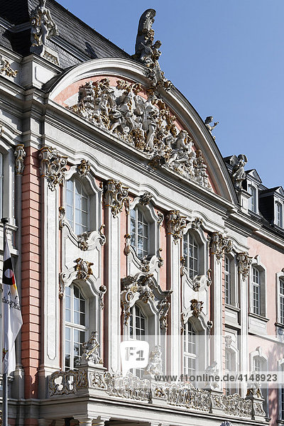 Kurfürstliches Palais  Trier  Rheinland-Pfalz  Deutschland