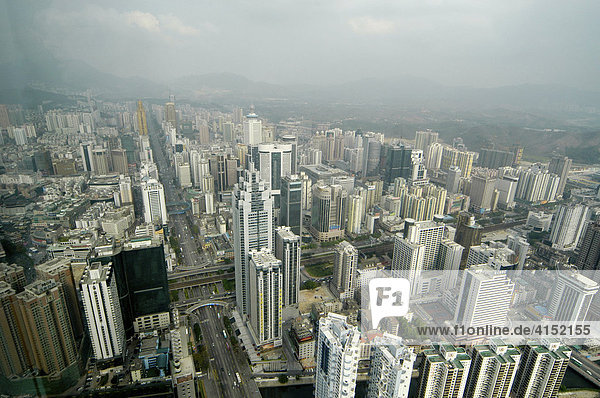 Blick vom Diwang Gebäude  Shun Hing Platz  Shenzhen  China