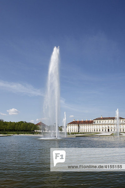 Fountain in the grounds of the Schleissheim Palace  Oberschleissheim  near Munich  Upper Bavaria  Germany  Europe