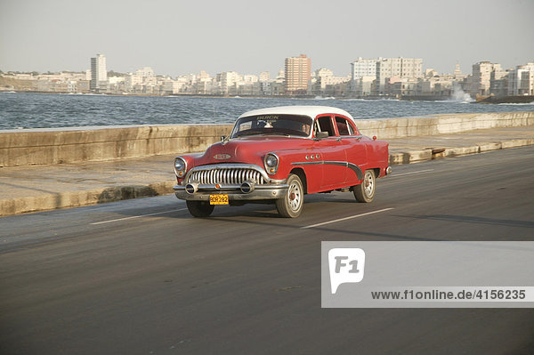 American vintage car  Malecon  Havana  Cuba  Caribbean
