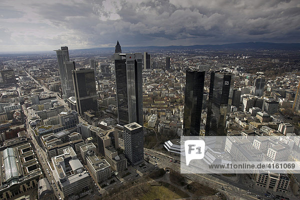 Die Zwillingstuerme der Deutschen Bank  Frankfurt  Hessen  Deutschland