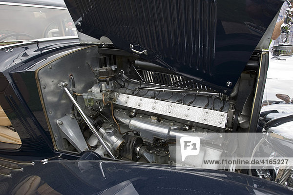 Bugatti 57 Coupe  F 1933 - 39  Oldtimer-Gala Schwetzingen  Baden Württemberg Deutschland