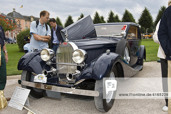 Bugatti 57 Coupe  F 1933 - 39   Oldtimer-Gala Schwetzingen  Baden Württemberg Deutschland