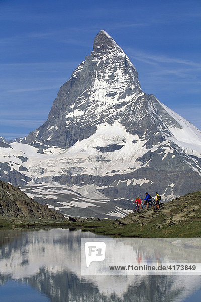 Riffel lake  Matterhorn  Zermatt  Wallis  Switzerland