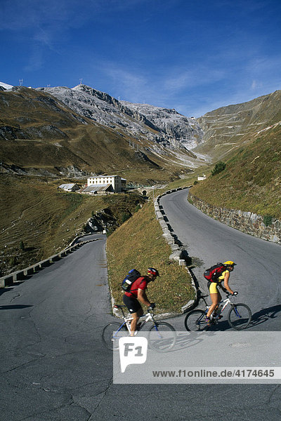 Mountainbike  Stilfser Joch  Transalp  Südtirol  Alpen  Italien