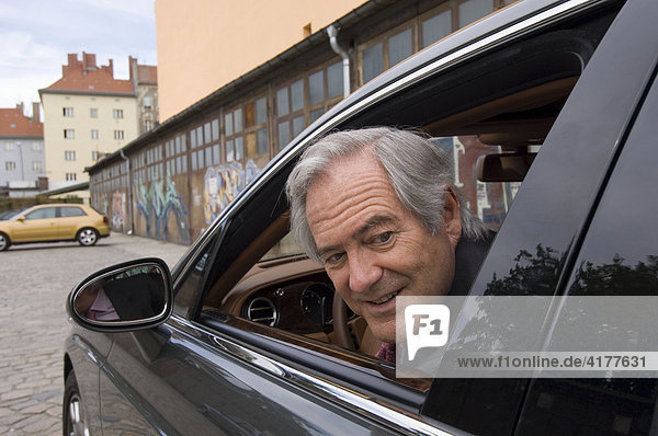 Unternehmensberater Roland Berger fährt Bentley