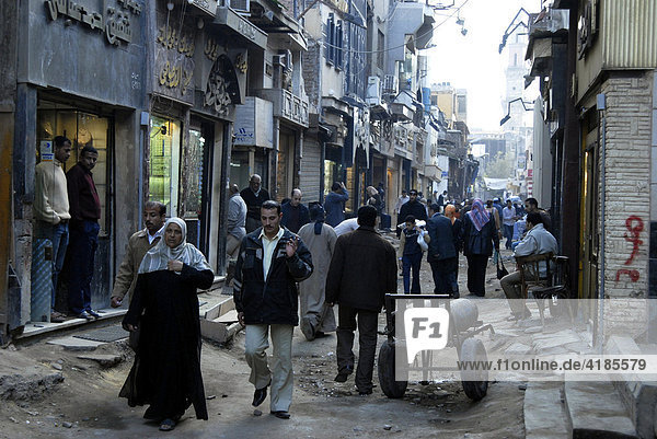 Kairo - Khan al-Khalili - Altes moslemisches Viertel mit Geschäften und Basaren.  Kairo  Ägypten