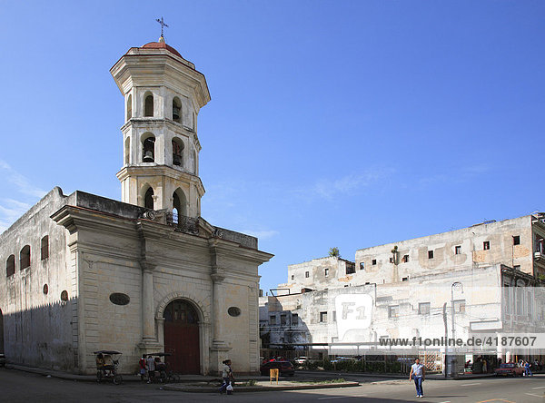 Altstadt von Havanna  Kirche  Kuba  Karibik