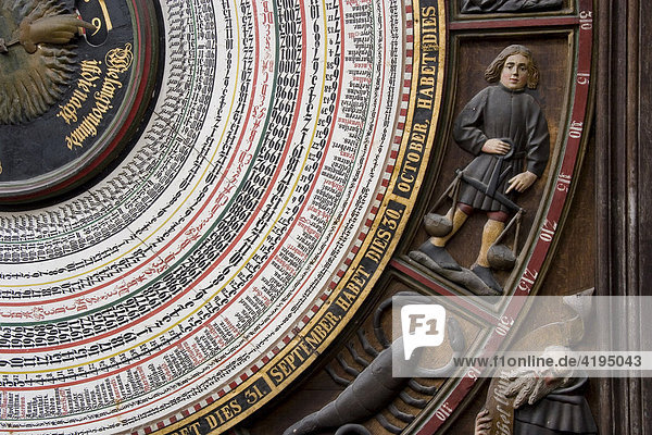 Ausschnitt aus der Astronomischen Uhr von 1472  St. Marienkirche  Rostock  Mecklenburg-Vorpommern  Deutschland