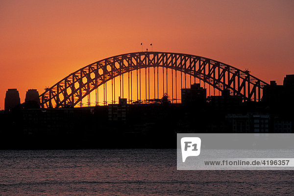Harbour Bridge bei Sonnenuntergang Sydney Australien