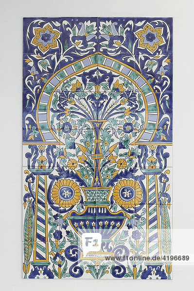 Ceramic tiles with oriental style